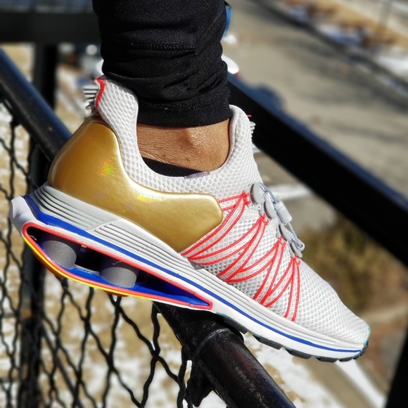 Nike Shox Gravity - Picture 2 of 7